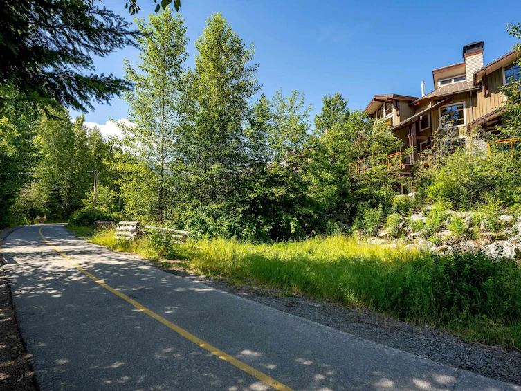 29-7124 Nancy Greene Drive, Whistler, BC, V8E 0W9 - 37