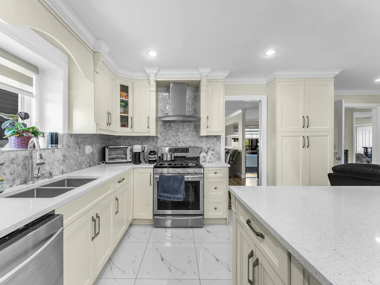 8036 133a Street, Surrey, BC, V3W 4R5 - 19