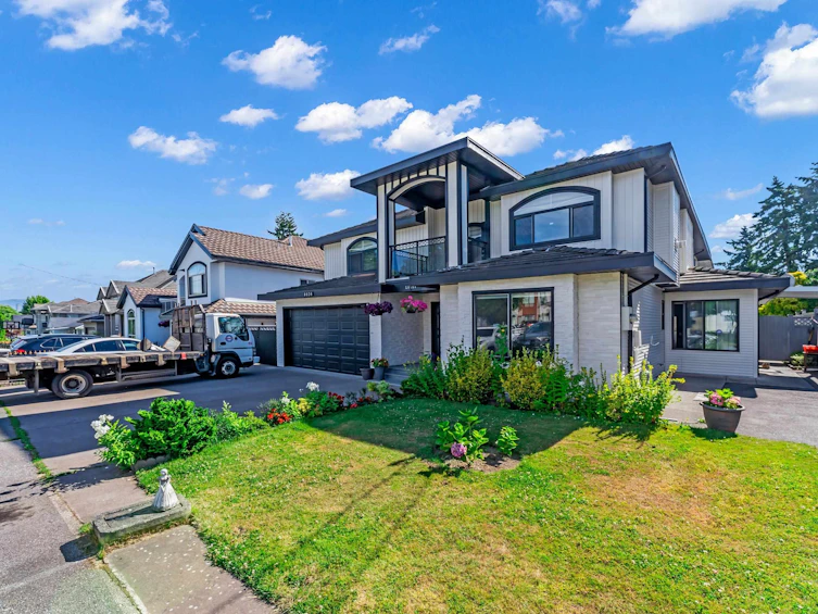 8036 133a Street, Surrey, BC, V3W 4R5 - 3