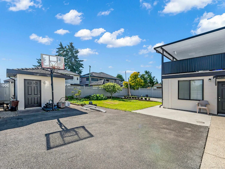 8036 133a Street, Surrey, BC, V3W 4R5 - 36