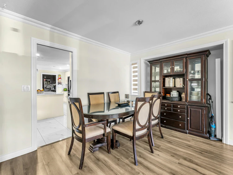 8036 133a Street, Surrey, BC, V3W 4R5 - 13