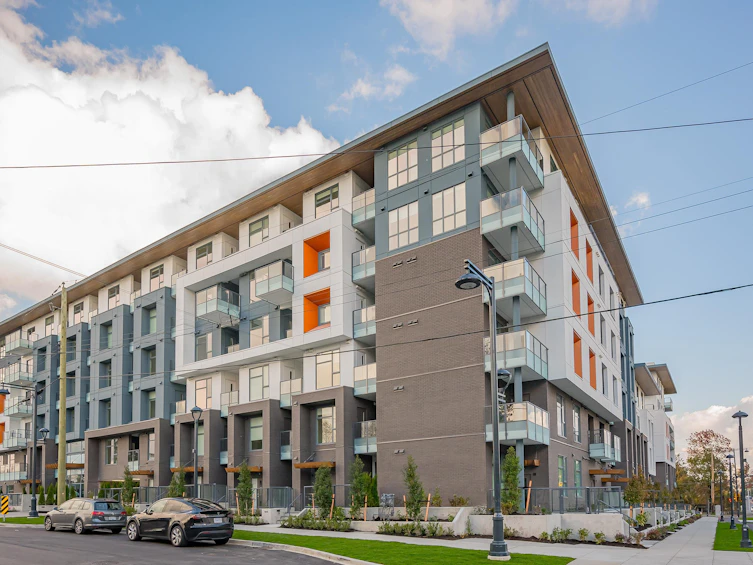 E512-10829 140 Street, Surrey, BC, V3R 0H4 - 3