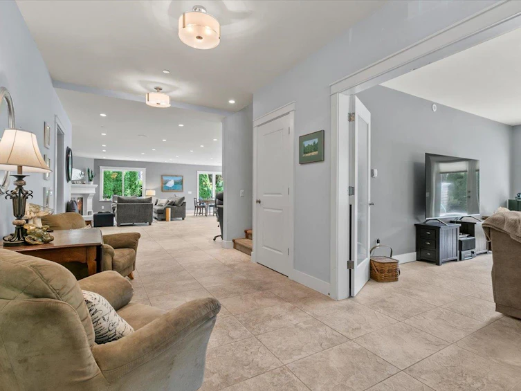 320 Moyne Drive, West Vancouver, BC, V7S 1J5 - 4