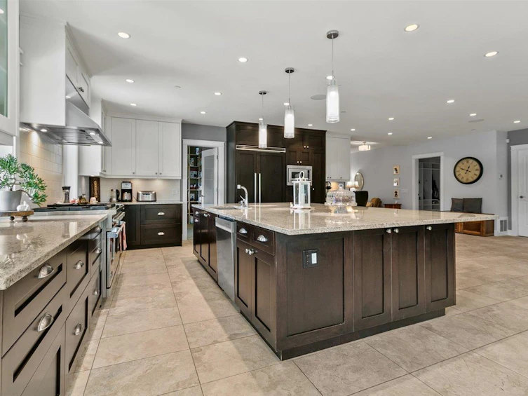 320 Moyne Drive, West Vancouver, BC, V7S 1J5 - 8