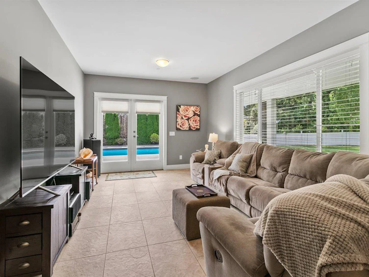 320 Moyne Drive, West Vancouver, BC, V7S 1J5 - 6