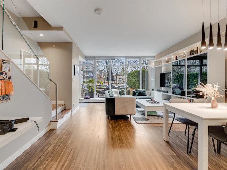 1627 Eastern Avenue, North Vancouver, BC, V7L 0C4 - 3
