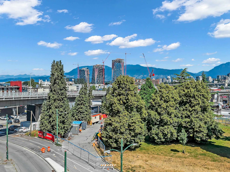 404-1529 W 6th Avenue, Vancouver, BC, V6J 1R1 - 23