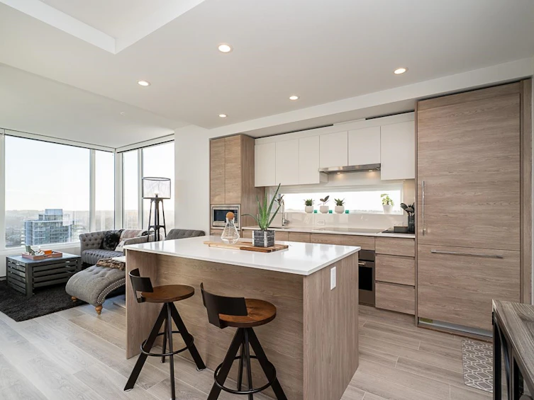 3003-13615 Fraser Highway, Surrey, BC, V3T 0P7 - 3