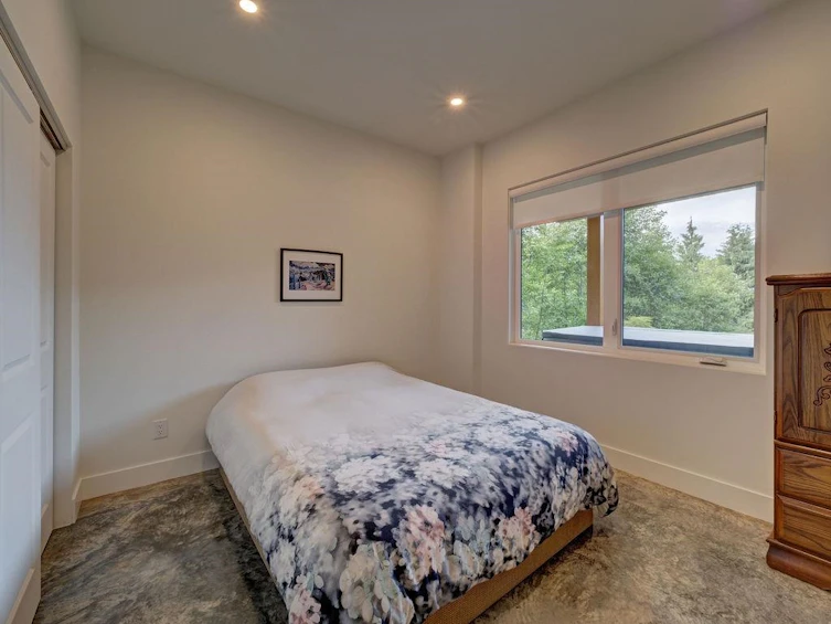 5933 Sandy Hook Road, Sechelt, BC, V7Z 0P4 - 15