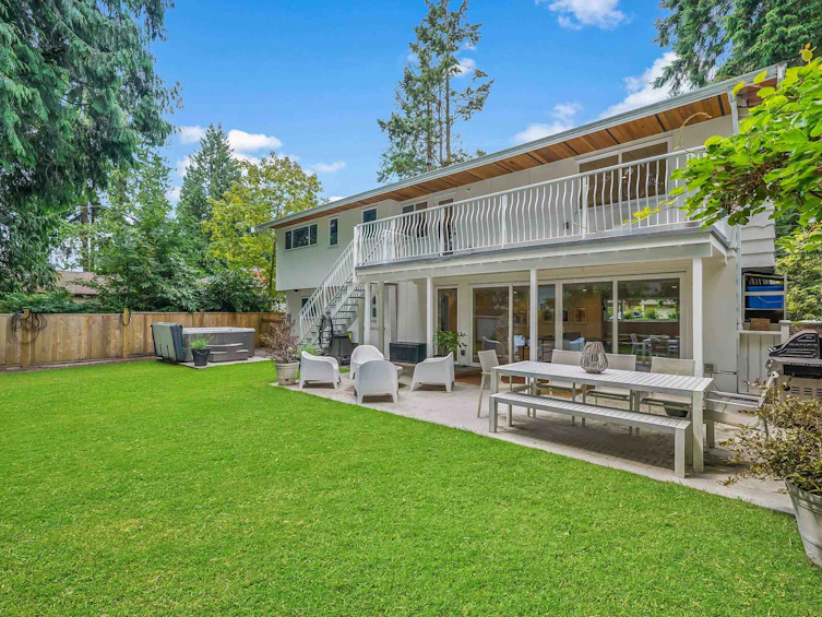 4514 Glenwood Avenue, North Vancouver, BC, V7R 4G5 - 3