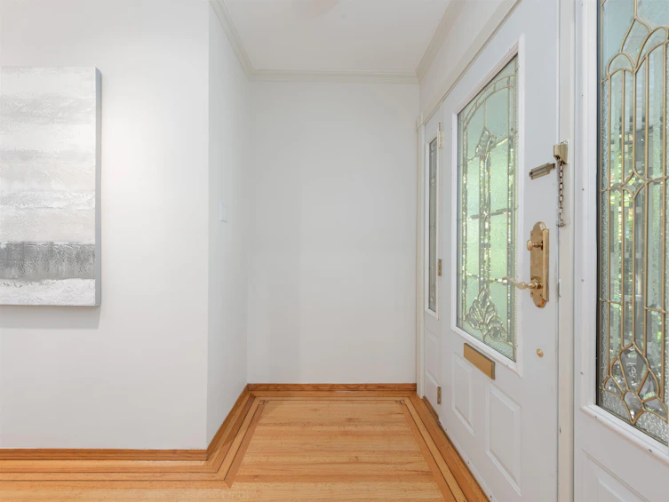668 Westhyde Place, North Vancouver, BC, V7N 2Y4 - 8