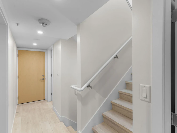 TH14-13318 104 Avenue, Surrey, BC, V3T 0R2 - 26