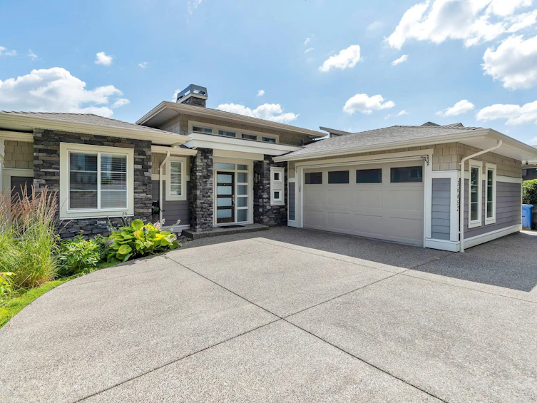 36452 Estevan Court, Abbotsford, BC, V3G 0B6 - 4