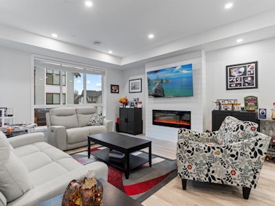 216-46211 Promontory Road - 2