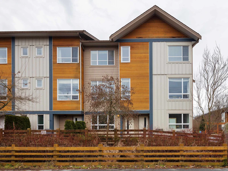 2 - 1188 Wilson Crescent, Squamish BC
