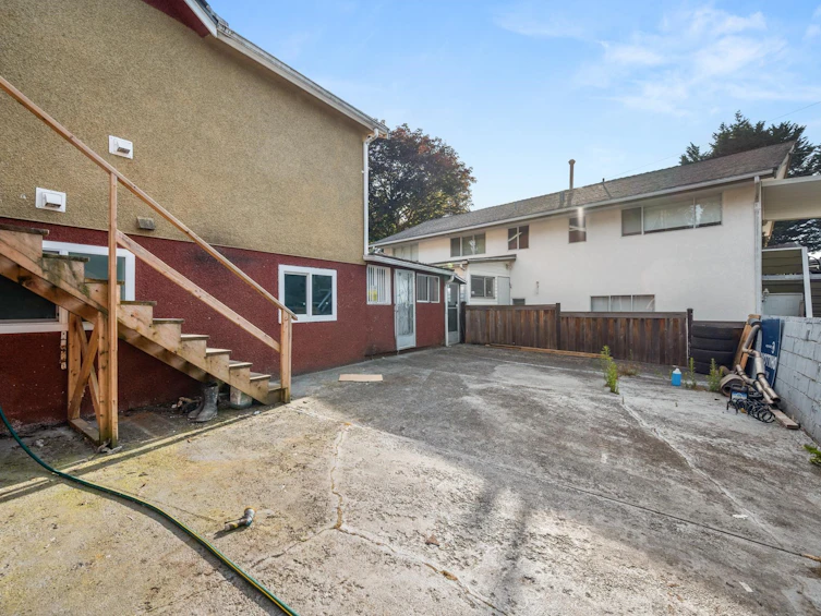 14405 114a Avenue, Surrey, BC, V3R 2N8 - 22