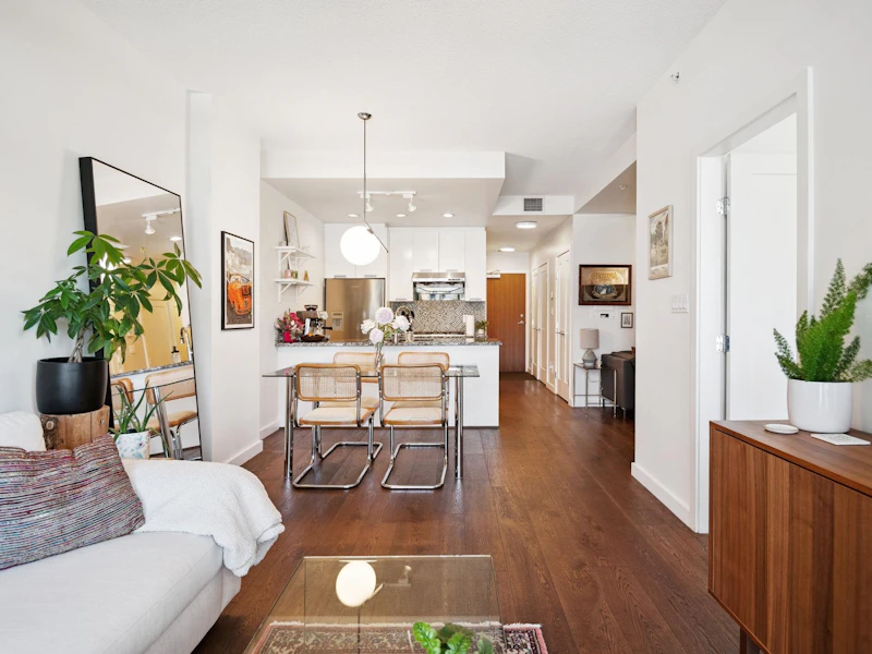803 - 2507 Maple Street, Vancouver BC V6J 0E1
