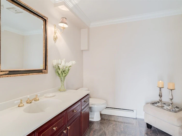 1107 W 46th Avenue, Vancouver, BC, V6M 2J9 - 9