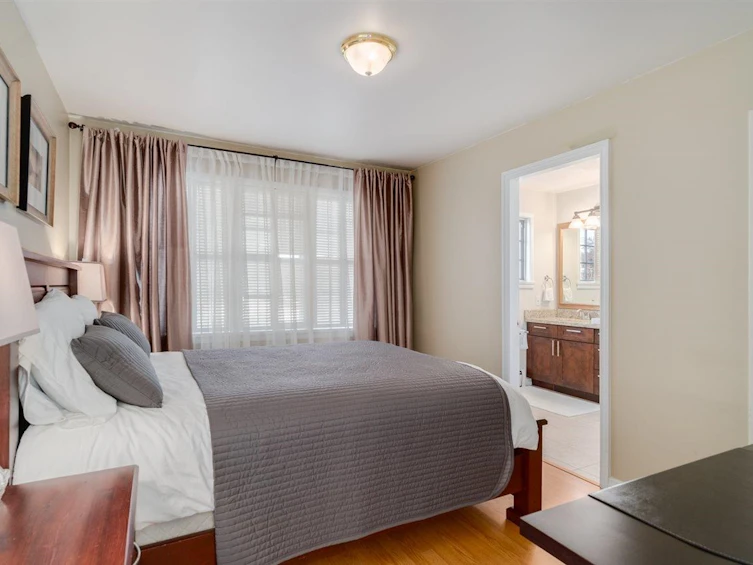 1107 W 46th Avenue, Vancouver, BC, V6M 2J9 - 13