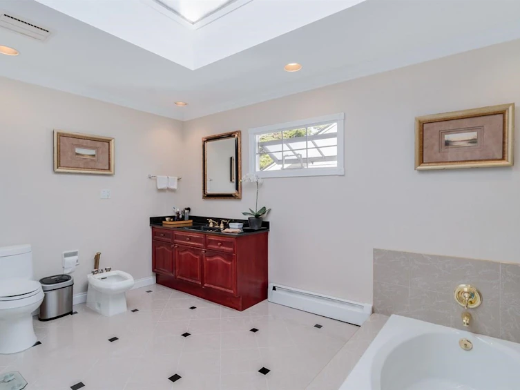 1107 W 46th Avenue, Vancouver, BC, V6M 2J9 - 11