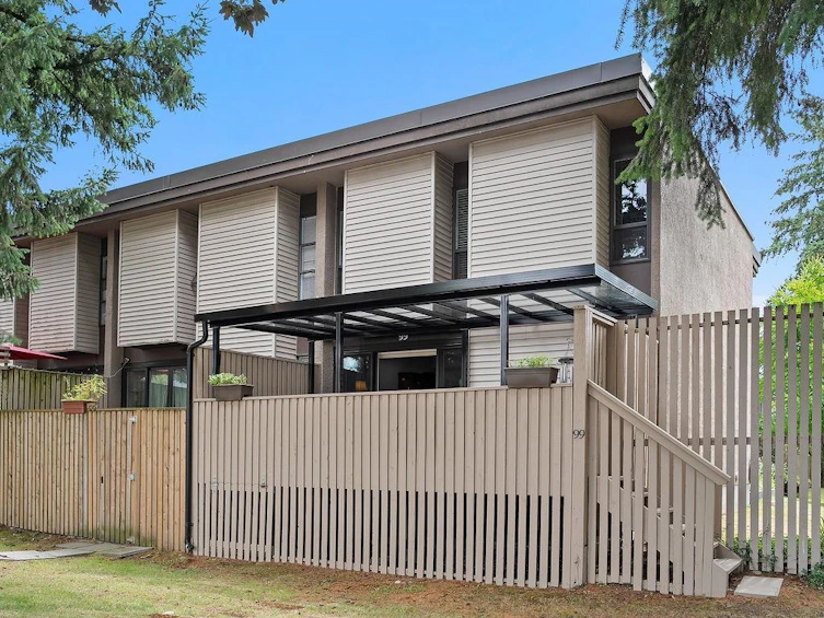 99-13796 Central Avenue, Surrey, BC, V3T 1R9 - 12