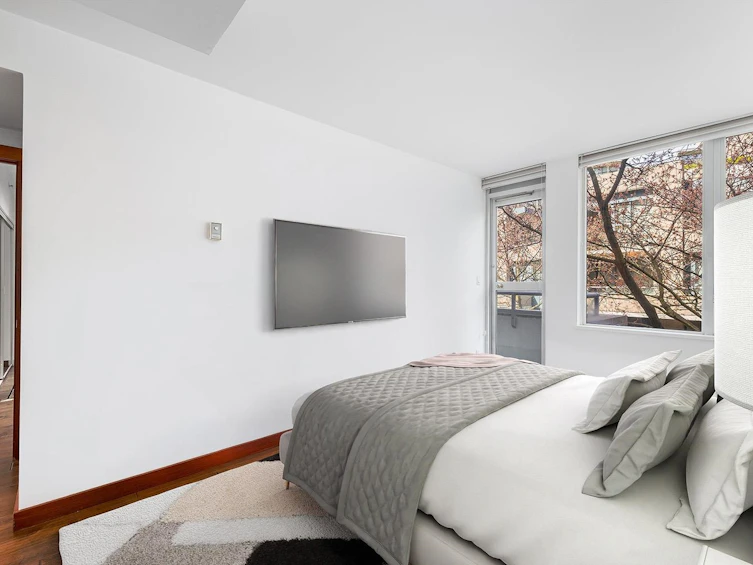 1019 Expo Boulevard, Vancouver, BC, V6Z 2W1 - 17