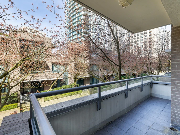 1019 Expo Boulevard, Vancouver, BC, V6Z 2W1 - 20