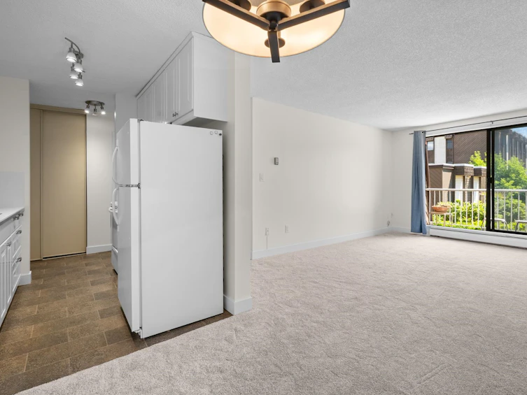202-3911 Carrigan Court, Burnaby, BC, V3N 4J7 - 11