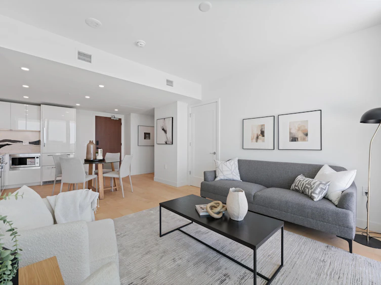 407-135 E 13 Street, North Vancouver, BC, V7L 0E5 - 17