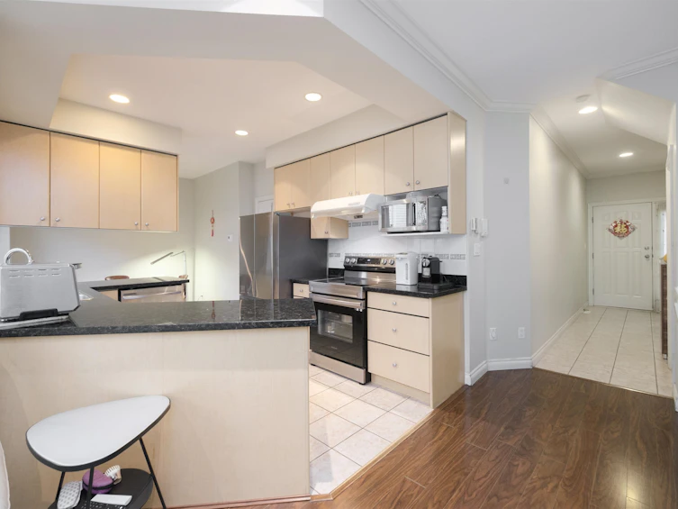 3-7320 St Albans Road, Richmond, BC, V6Y 2K3 - 6