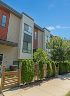 53 1670 160th Street