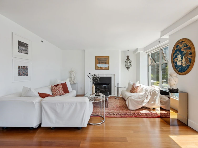 301-1012 Beach Avenue, Vancouver, BC, V6E 1T7 - 3