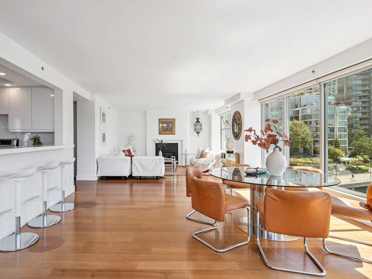301-1012 Beach Avenue, Vancouver, BC, V6E 1T7 - 7