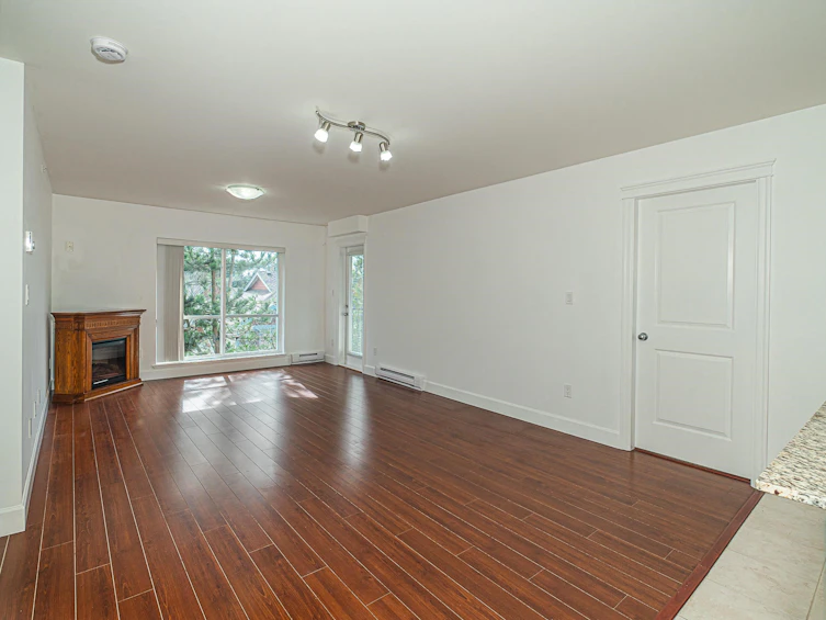 312-12088 75a Avenue, Surrey, BC, V3W 1Y4 - 14
