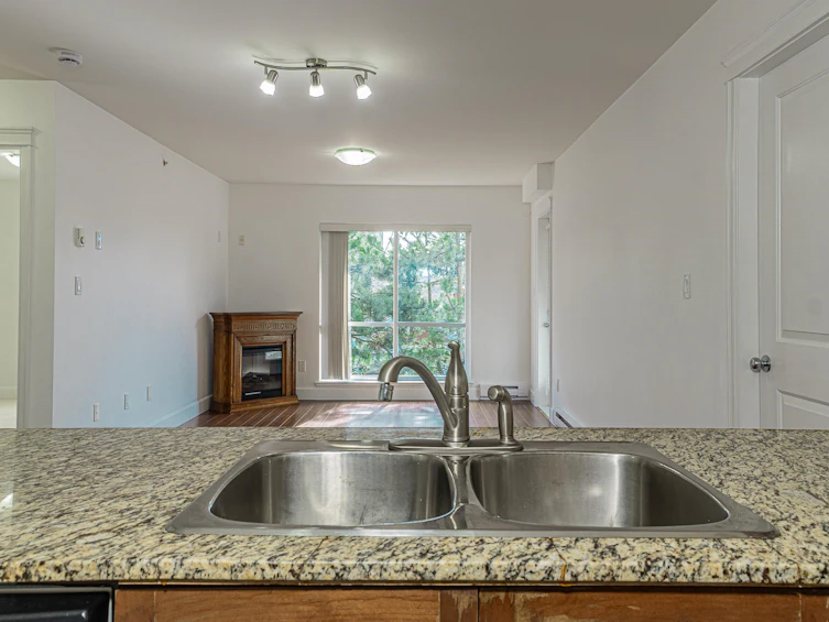312-12088 75a Avenue, Surrey, BC, V3W 1Y4 - 13