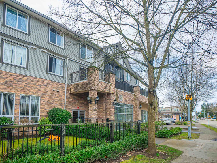 312-12088 75a Avenue, Surrey, BC, V3W 1Y4 - 3