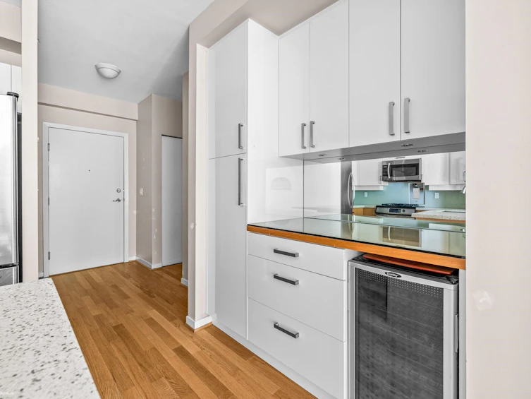 207-2228 Marstrand Avenue, Vancouver, BC, V6K 4T1 - 10