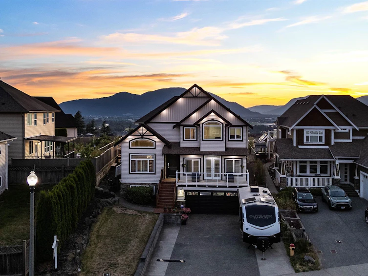 5243 Crimson Ridge, Chilliwack, BC, V2R 0B4 - 2