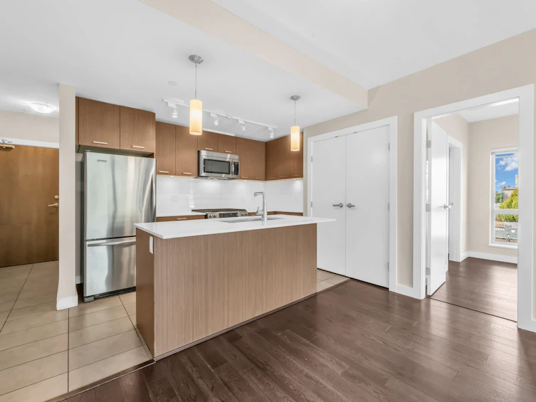 304-1177 Marine Drive, North Vancouver, BC, V7P 1T1 - 23