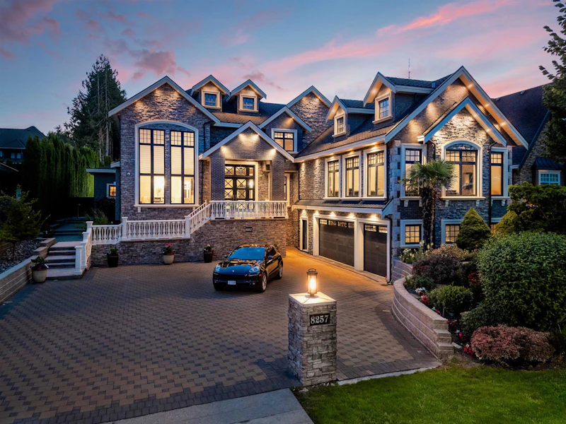 8257 171st Street, Surrey BC V4N 0B2