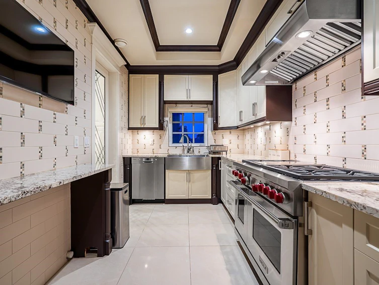 8257 171 Street, Surrey, BC, V4N 0B2 - 10