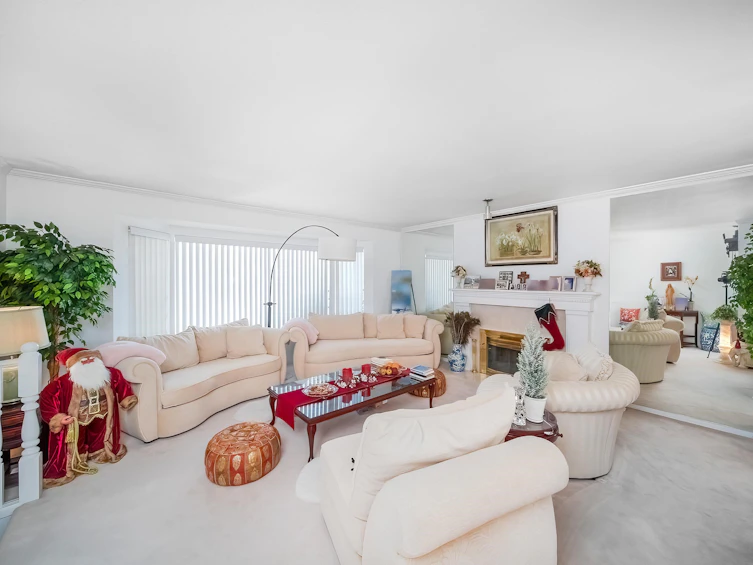 6250 Clinton Street, Burnaby, BC, V5J 2M7 - 8
