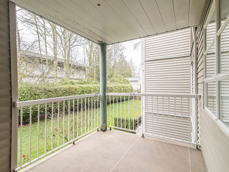 207-9767 140 Street, Surrey, BC, V3T 4M4 - 30