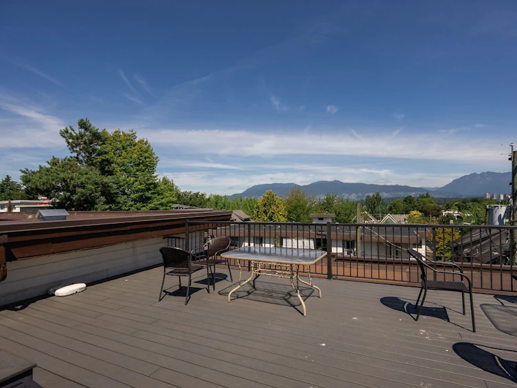 209-2125 W 2nd Avenue, Vancouver, BC, V6K 1H7 - 37