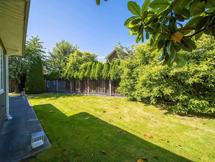 7600 Lancing Court, Richmond, BC, V7C 3Z5 - 23