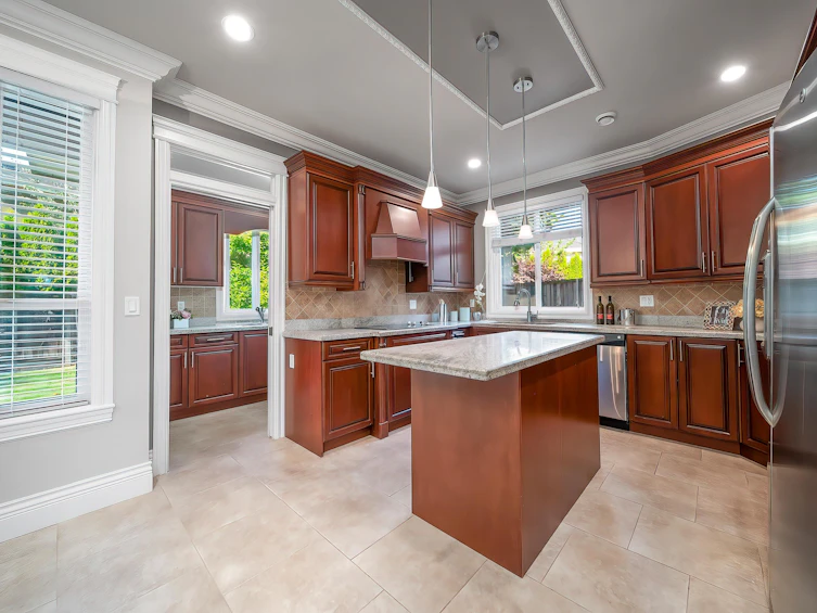 7600 Lancing Court, Richmond, BC, V7C 3Z5 - 10