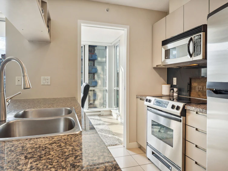 1102-1082 Seymour Street, Vancouver, BC, V6B 1X9 - 13