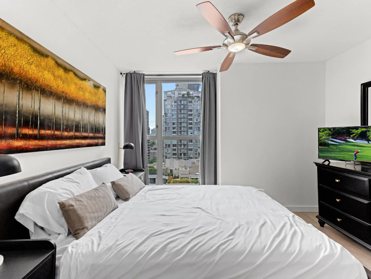 1306-928 Richards Street, Vancouver, BC, V6B 6P6 - 17