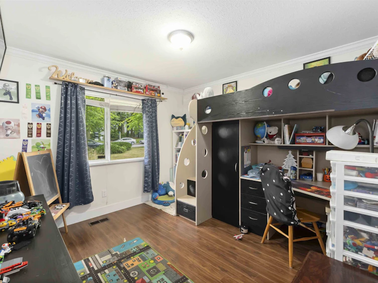 15491 Roper Avenue, Surrey, BC, V4B 2G4 - 17