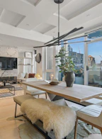 1902 1055 Richards Street